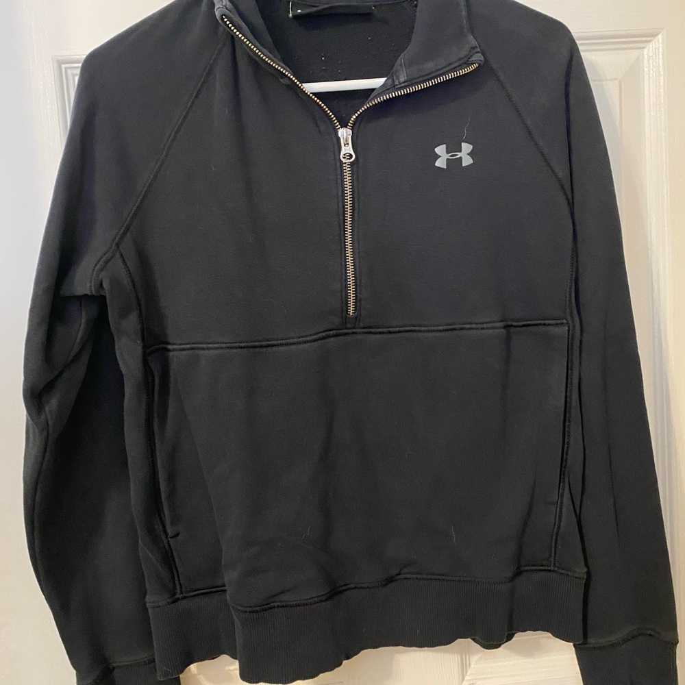 Women’s sweatshirt